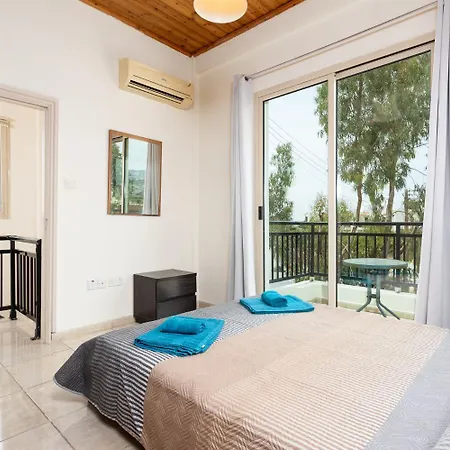 Villa Archimedes Peyia